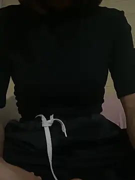 Trangbabylove online show from 06/16/26, 05:59