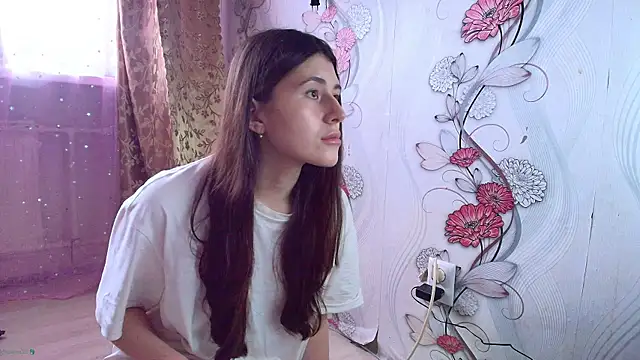 Snapshot of KristinaScott chatting on 11/29/25, 08:28 KristinaScott online show from 11/29/25, 08:28