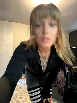 sofrancy online show from 11/23/25, 03:23