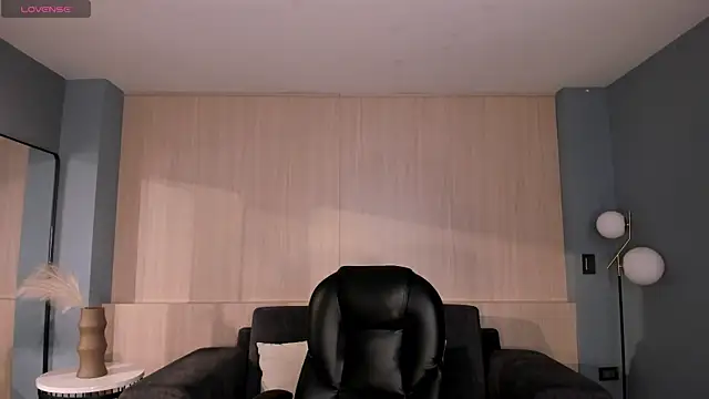 SophieLanne online show from 03/21/26, 04:06