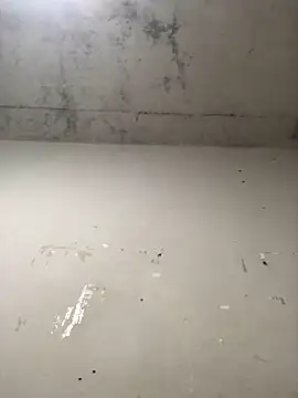  - -menina  veneno - - online show from 11/21/25, 12:32