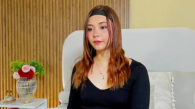 LondraBlush online show from 04/08/26, 01:33