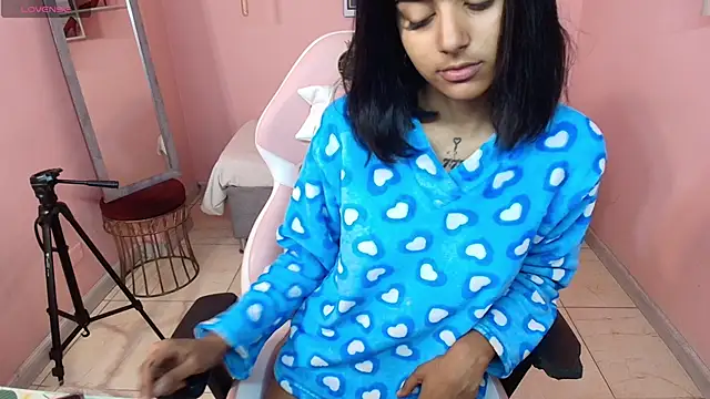 Milu carbajal x online show from 01/12/26, 08:14