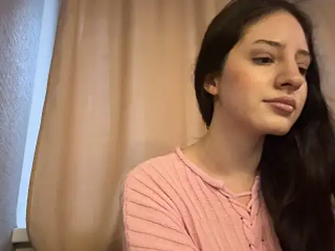 Snapshot of adncht23 chatting on 11/15/25, 01:29 adncht23 online show from 11/15/25, 01:29