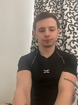 Snapshot of Renaissance1929 chatting on 11/16/25, 06:19 Renaissance1929 online show from 11/16/25, 06:19