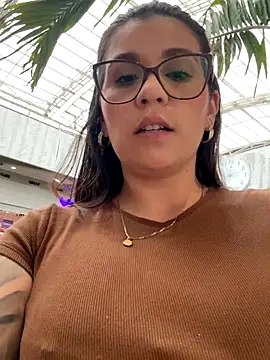 kaily monroe online show from 12/18/25, 08:15