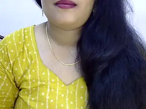 Muskan Jha online show from 05/11/26, 07:36