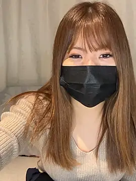 Snapshot of Rino_4869 chatting on 12/04/25, 03:32 Rino 4869 online show from 12/04/25, 03:32