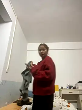 yiyi0316 online show from 12/05/25, 05:31