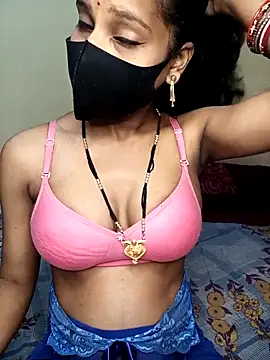 Desi Hot Queen online show from 01/18/26, 05:00