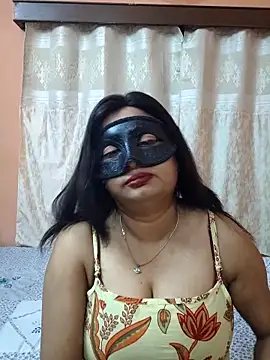 Cute-richa1 online show from 04/20/26, 06:09