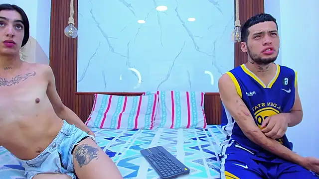 Loversinfire2 online show from 04/08/26, 02:44