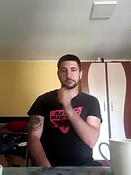Exuuuuu1 online show from 06/24/26, 05:17