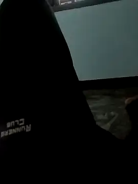 Snapshot of spermc chatting on 11/22/25, 12:04 spermc online show from 11/22/25, 12:04