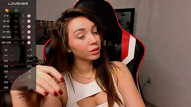 Emilia mala online show from 11/29/25, 07:28