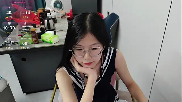 xlin-baby online show from 05/23/26, 03:49