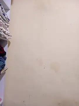 honeypot224 online show from 04/17/26, 04:04