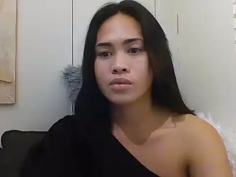 Snapshot of hugecockhiraya chatting on 11/29/25, 10:51 hugecockhiraya online show from 11/29/25, 10:51