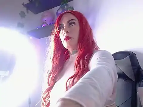 Nina-foxx online show from 12/19/25, 08:16