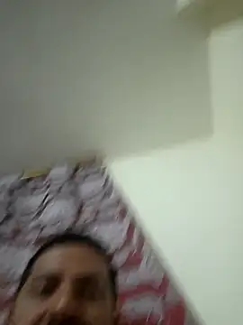 Snapshot of BuskedFester chatting on 12/02/25, 03:56 BuskedFester online show from 12/02/25, 03:56