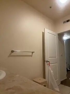 Motherbigbus online show from 02/24/26, 08:51