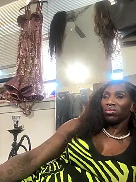 Motherbigbus online show from 04/01/26, 09:56