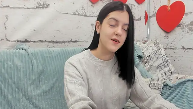 Lovely Audrey online show from 11/22/25, 01:26