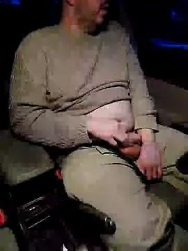 Snapshot of Cruising_Bimbo2001 chatting on 02/07/26, 04:43 Cruising Bimbo2001 online show from 02/07/26, 04:43