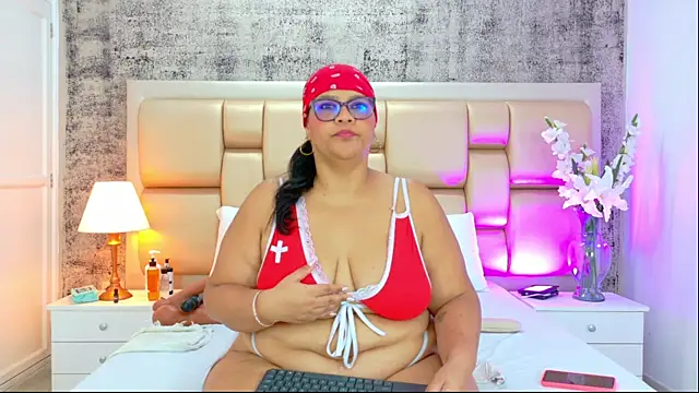 Snapshot of SelennaCooper chatting on 01/09/26, 11:57 SelennaCooper online show from 01/09/26, 11:57