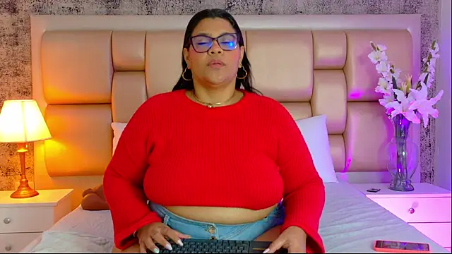 SelennaCooper online show from 01/16/26, 11:47