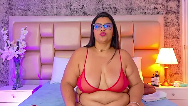 SelennaCooper online show from 03/19/26, 11:47