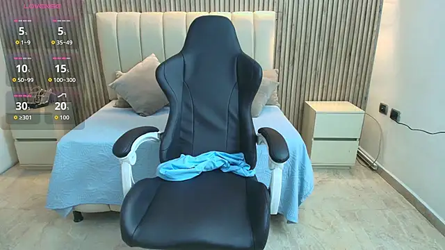 Snapshot of Tahira_bakir chatting on 05/06/26, 01:47 Tahira bakir online show from 05/06/26, 01:47