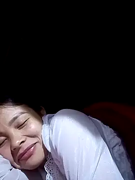 mon1-day online show from 11/17/25, 01:50