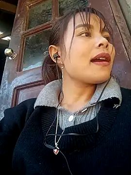 mon1-day online show from 02/21/26, 06:47