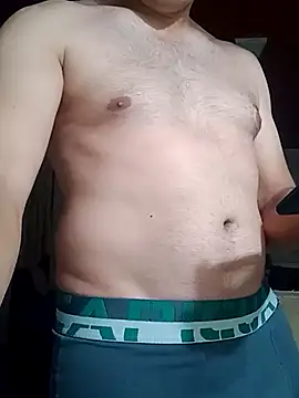 Snapshot of MilfyDilf40 chatting on 11/22/25, 04:55 MilfyDilf40 online show from 11/22/25, 04:55