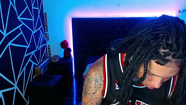 Snapshot of Zero-X9 chatting on 02/23/26, 05:54 Zero-X9 online show from 02/23/26, 05:54