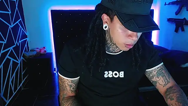 Snapshot of Zero-X9 chatting on 03/14/26, 01:34 Zero-X9 online show from 03/14/26, 01:34