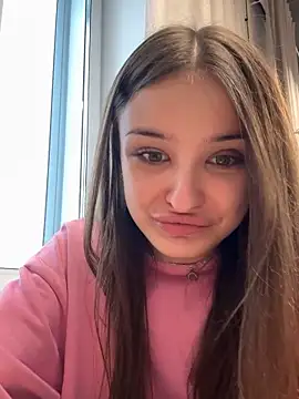 ErikaMuse online show from 11/19/25, 04:23