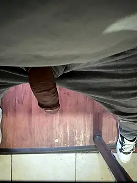 Snapshot of RJCM78 chatting on 11/17/25, 02:01 RJCM78 online show from 11/17/25, 02:01