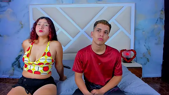 TrioPecadoVIP online show from 12/05/25, 07:17