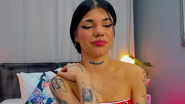 YasminWild online show from 11/27/25, 04:47