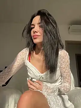 lunababy77 online show from 02/24/26, 02:04