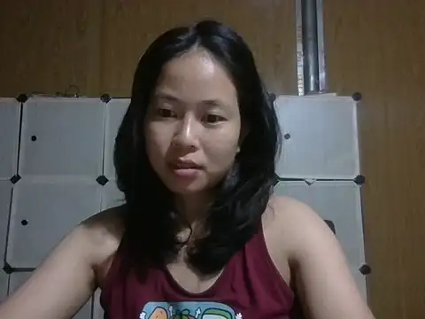 Snapshot of Cat-meow chatting on 06/24/26, 04:17 Cat-meow online show from 06/24/26, 04:17