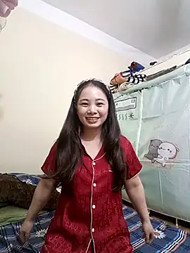 Moon-night222 online show from 12/04/25, 12:47