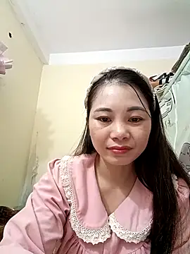 Moon-night222 online show from 12/16/25, 05:56