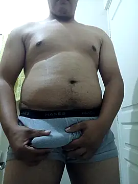 Snapshot of kire-18 chatting on 11/30/25, 11:20 kire-18 online show from 11/30/25, 11:20