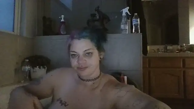 Snapshot of anitabonghit chatting on 04/23/26, 01:02 anitabonghit online show from 04/23/26, 01:02