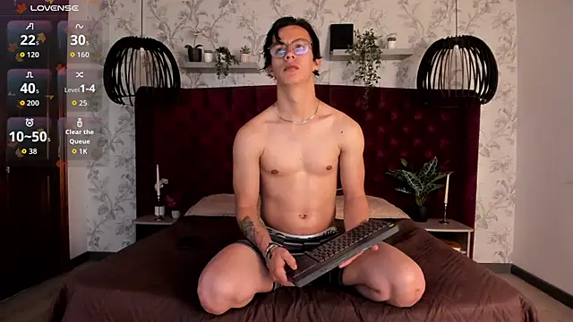 Snapshot of Brandon_starkk chatting on 01/08/26, 11:56 Brandon starkk online show from 01/08/26, 11:56