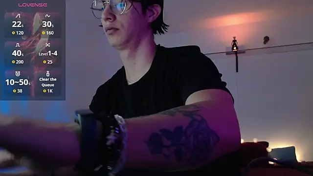 Snapshot of Brandon_starkk chatting on 05/02/26, 12:32 Brandon starkk online show from 05/02/26, 12:32