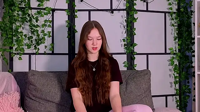 MelvinaEbner online show from 02/22/26, 07:08